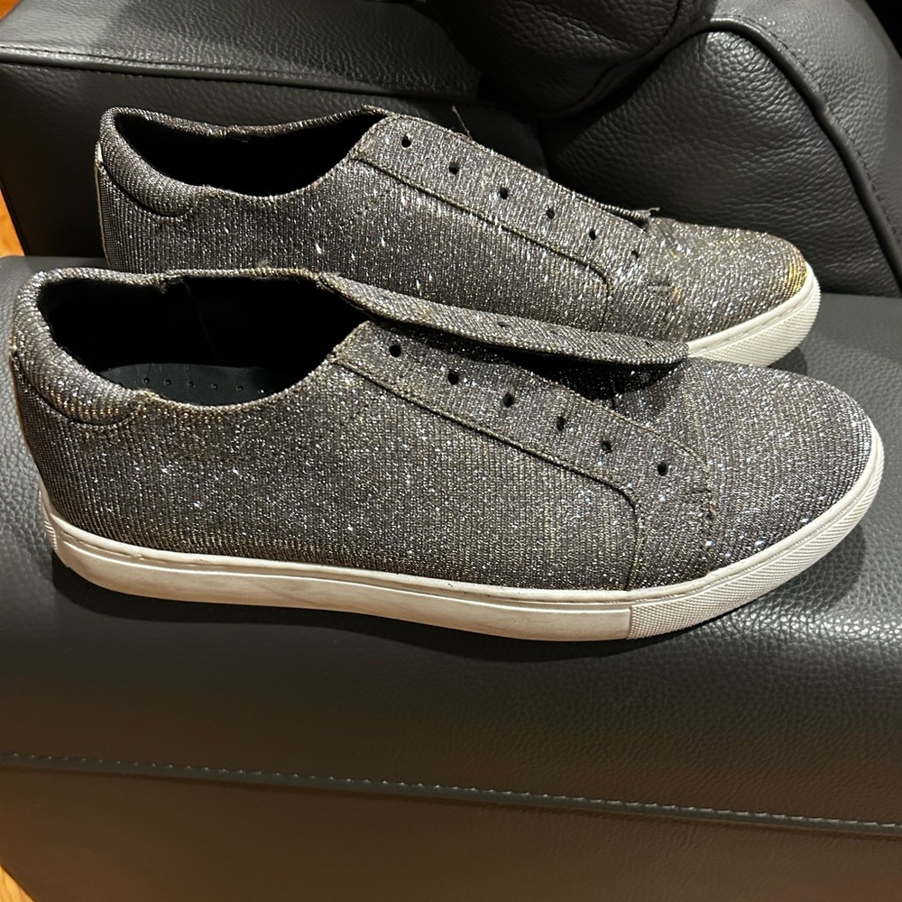 Stylish Women's Glitter Sneakers